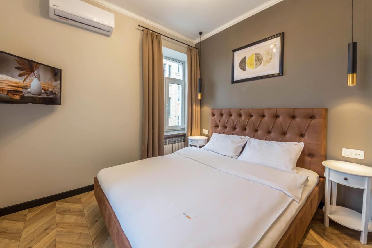 Design Apartment On Mykhailivskyi Ln. 4 Kiev Luaran gambar