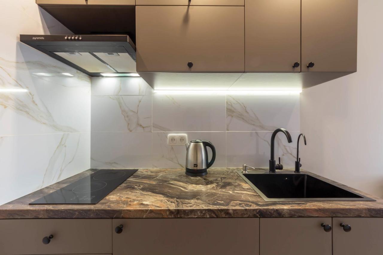 Design Apartment On Mykhailivskyi Ln. 4 Kiev Luaran gambar